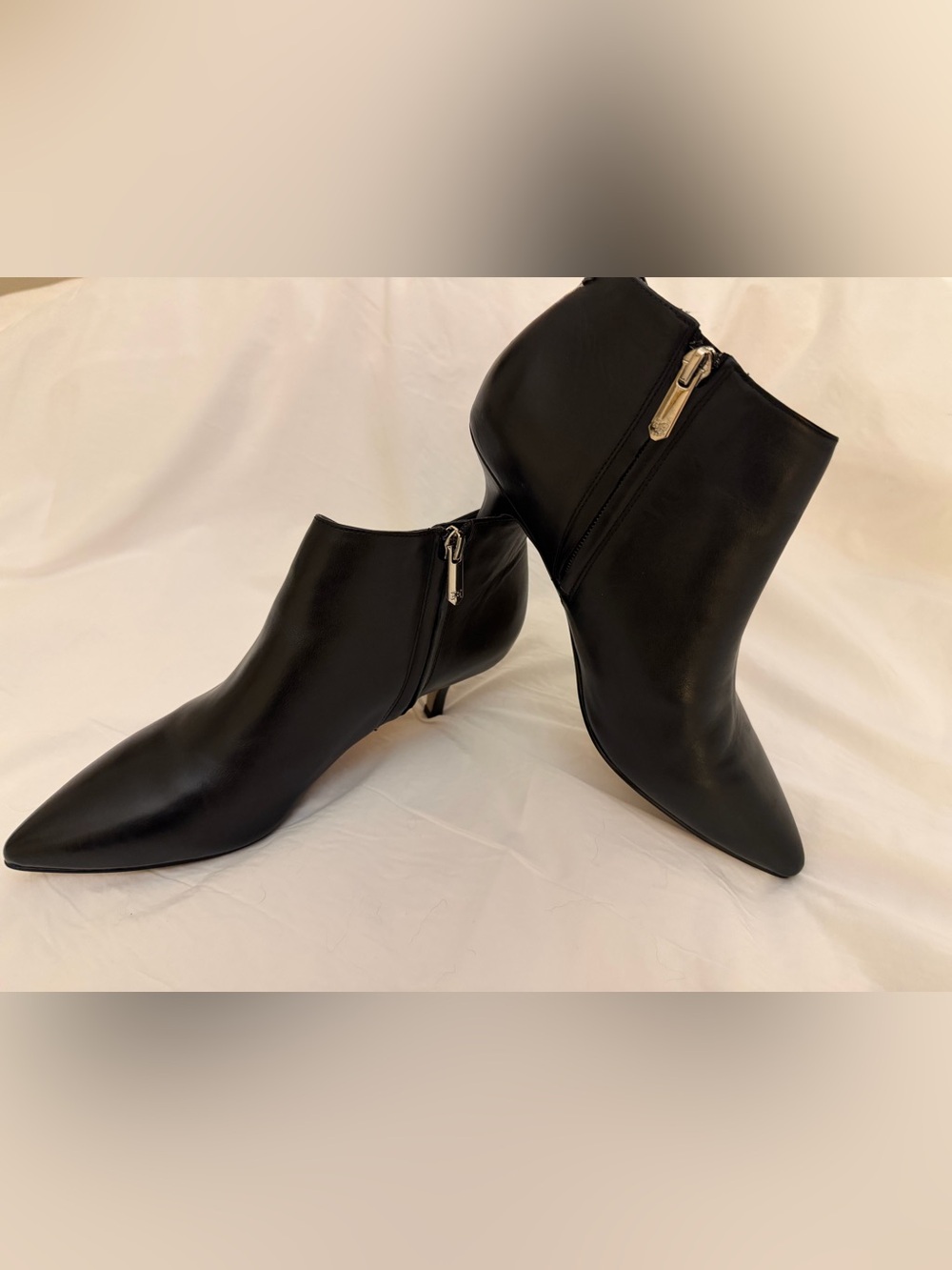 Sam Edelman Black Leather Pointed Ankle Booties with Kitten Heel 8